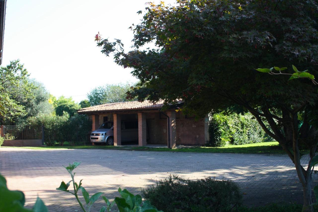 Agriturismo Fiorbello Montirone Exterior foto
