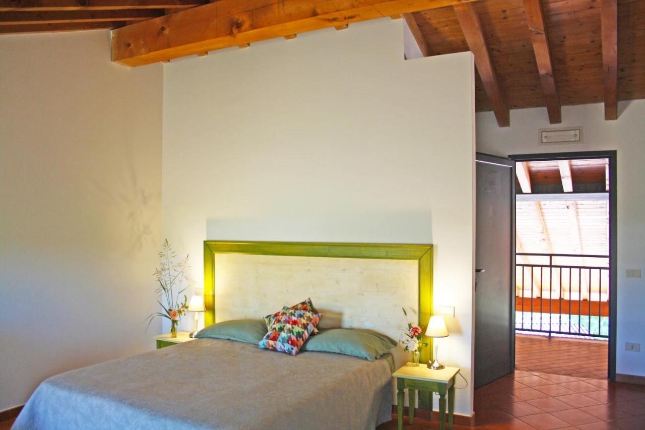 Agriturismo Fiorbello Montirone Exterior foto