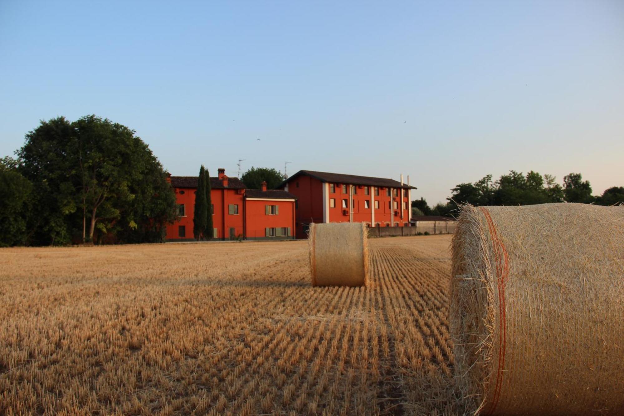 Agriturismo Fiorbello Montirone Exterior foto